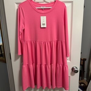 Crown and Ivy Pink 3/4 Length Sleeve Tiered Skirt Dress size Medium